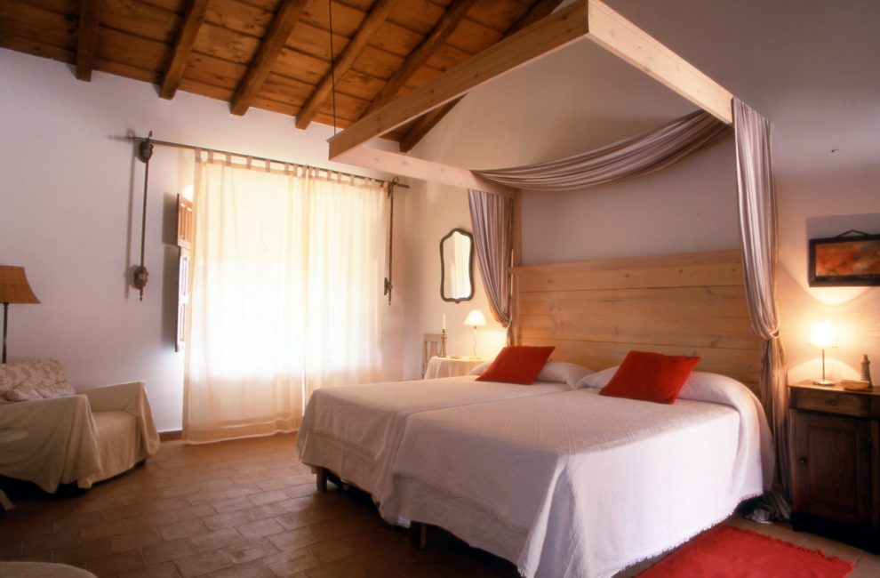 habitación doble con chimenea
