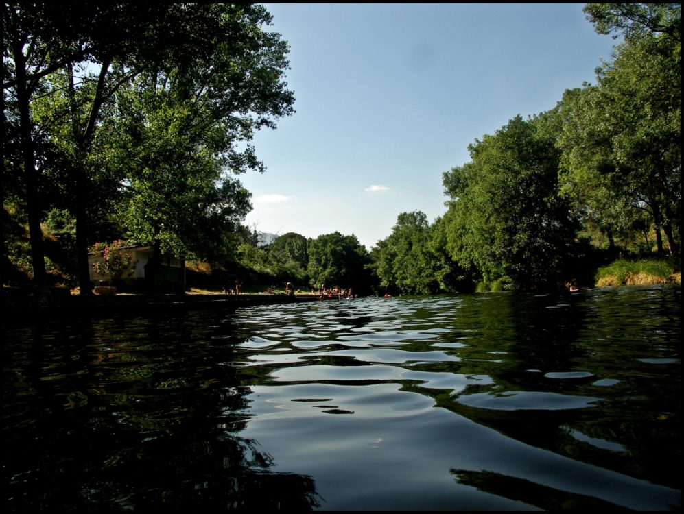 Piscina natural de Hoyos